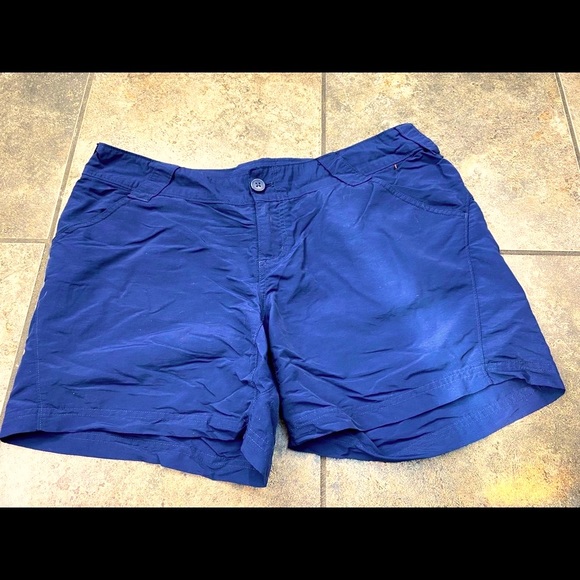 Columbia Navy Blue Nylon Shorts Size Large - Picture 4 of 4